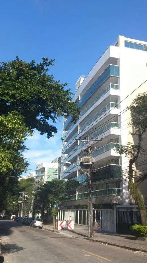 Majesty — Freguesia (Jacarepaguá)